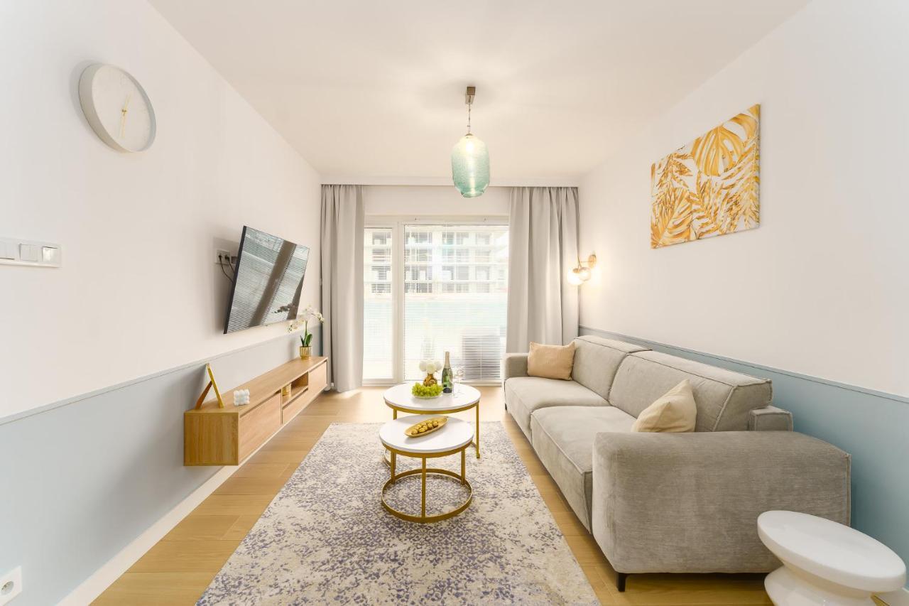 Polanki Aqua Apartment Kolobrzeg Bagian luar foto